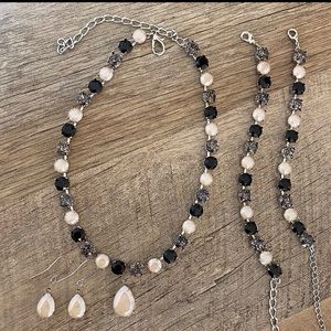 Jewelry set